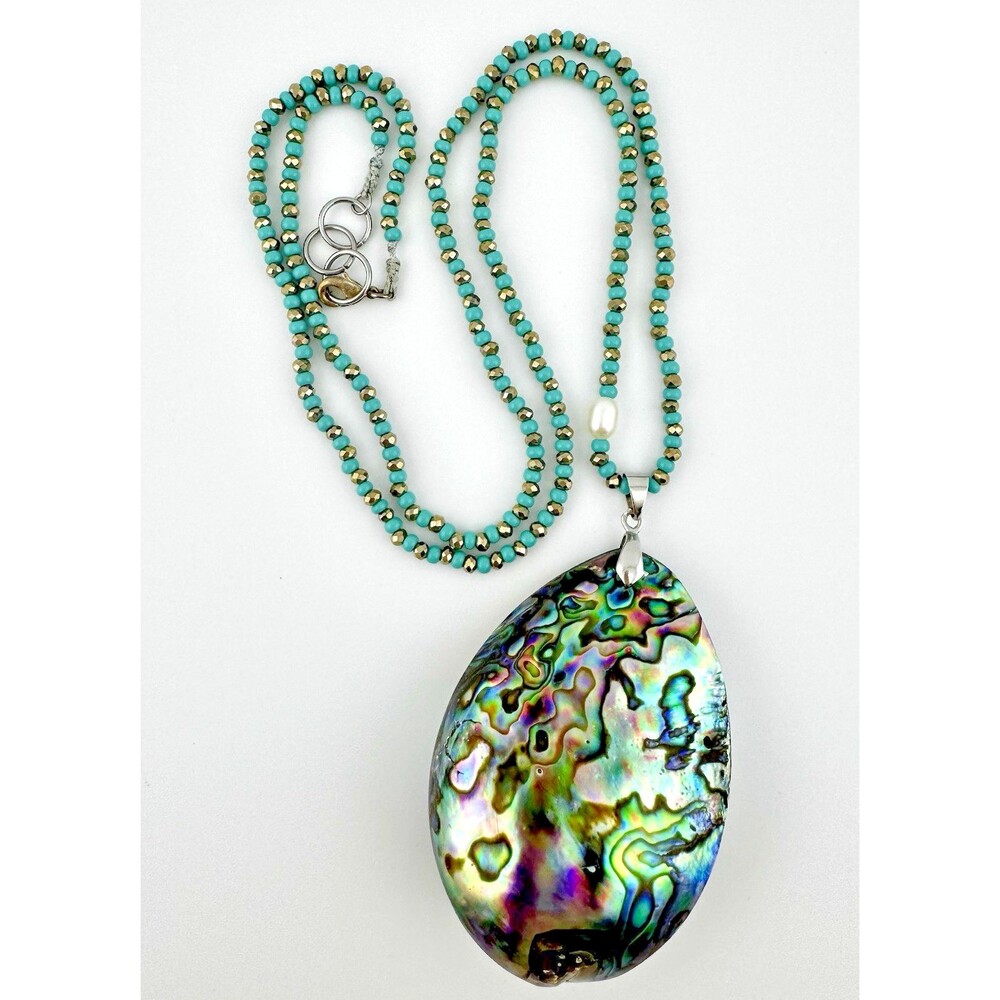 Genuine Abalone Shell Pendant Necklace Blue Green Beads Potato Pearl 24 Inch